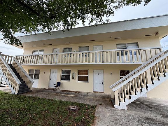 2nd image of 3660 SW 60th Ave APT 2