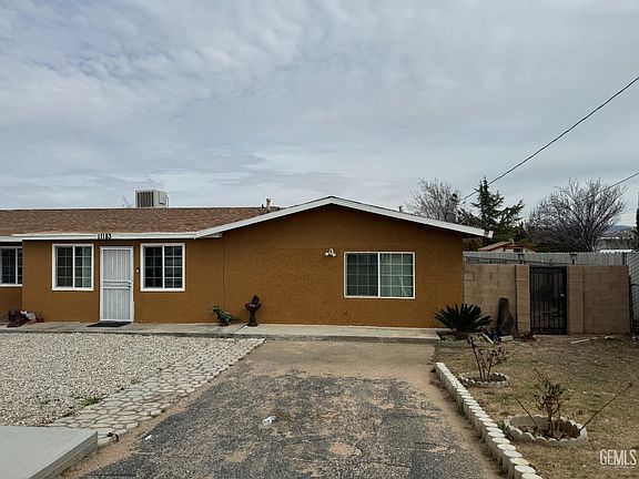 4th image of 11183 Redwood Ave