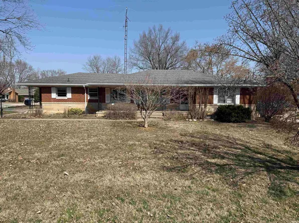 2101 Sunny Ln, Lawrenceville, IL 62439