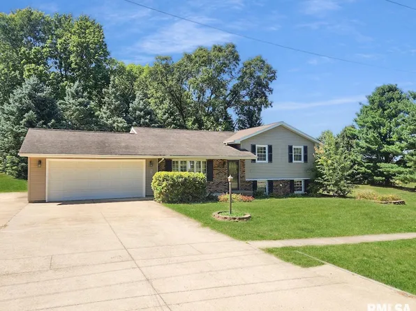 403 W North St, Princeville, IL 61559