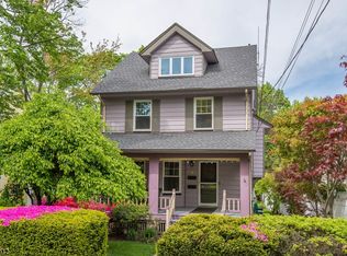 5 Laurel Pl, Montclair, NJ 07043