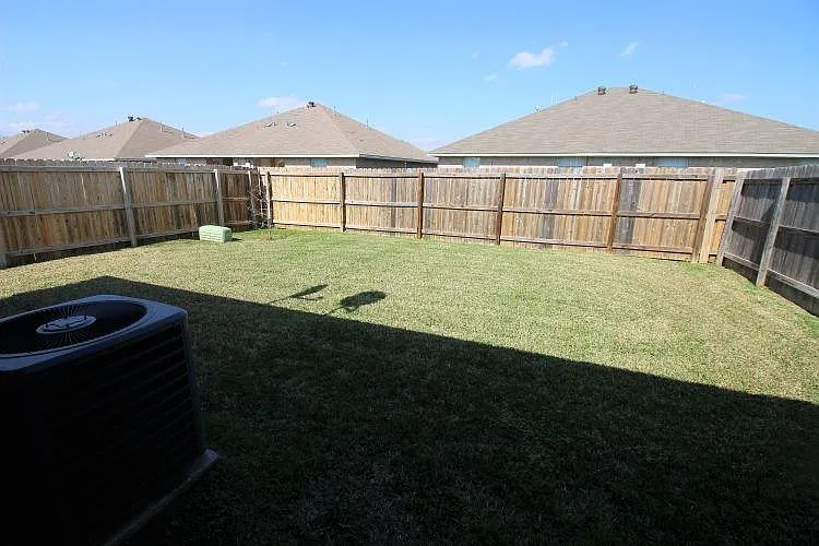 2311 Axis Ct — Photo 7