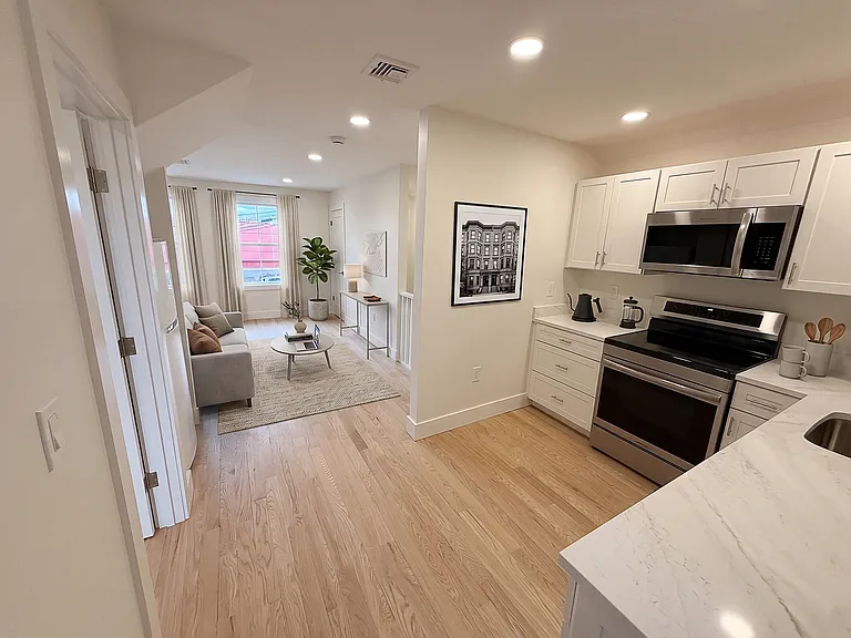 69 Elm St #2 — Photo 13