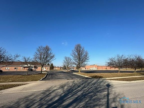 3rd image of 7120 Nightingale Dr