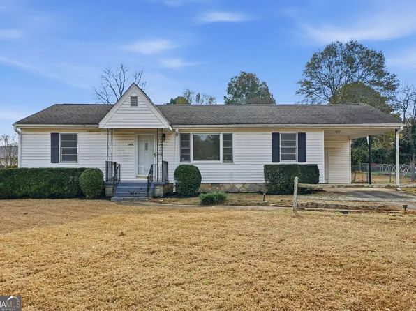 1655 Lucelle Ave, Stone Mountain, GA 30087