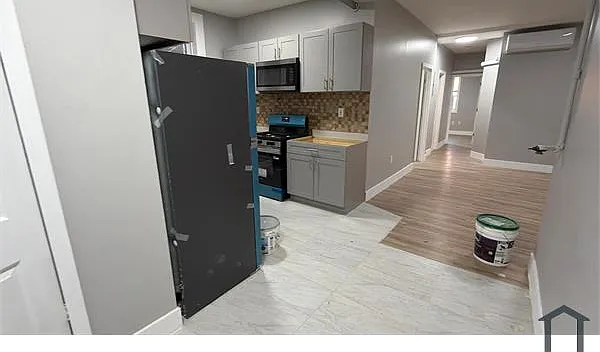 1171 Grant Ave #1 — Photo 6