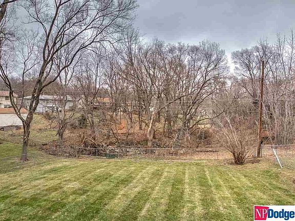 2nd image of 9728 Nina St