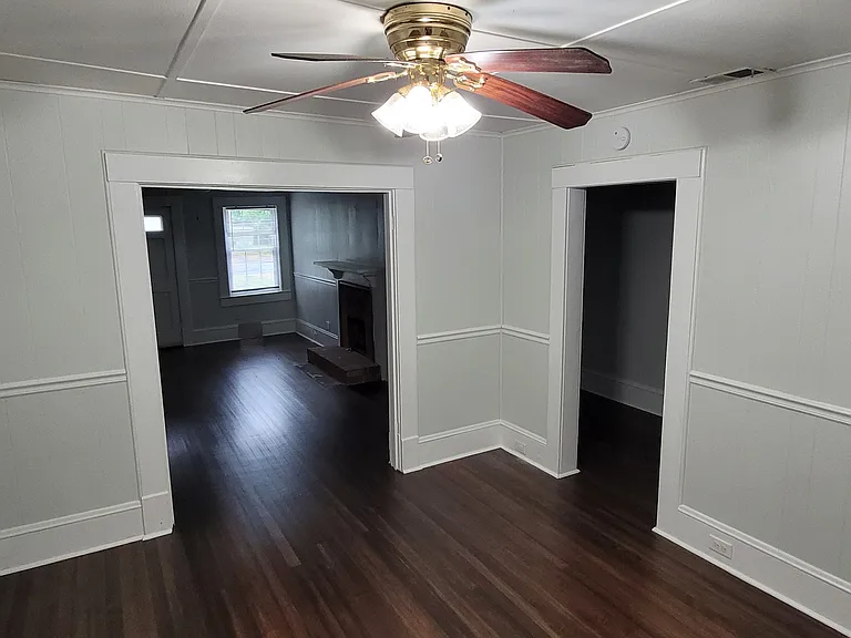 923 Rosewood Pl — Photo 7