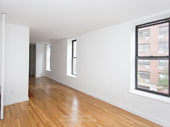 3rd image of 301 E 71st St APT 3S