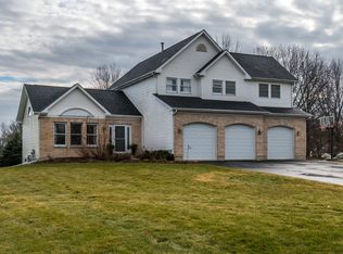 4N841 Brookside West Dr, St Charles, IL