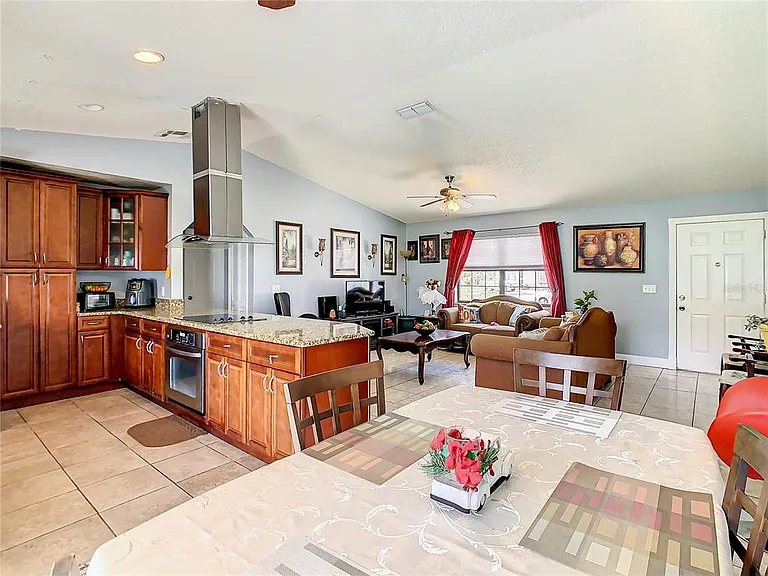 853 Blanc Ct — Photo 21