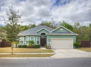 7420 SW 90th Dr, Gainesville, FL 32608