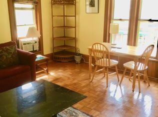 929 E Johnson St APT 2, Madison, WI 53703