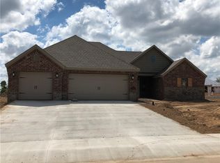 1120 Stoneybrook Ln, Bentonville, AR 72712