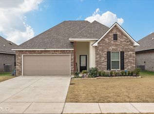 714 Crozier Dr, Bossier City, LA 71111
