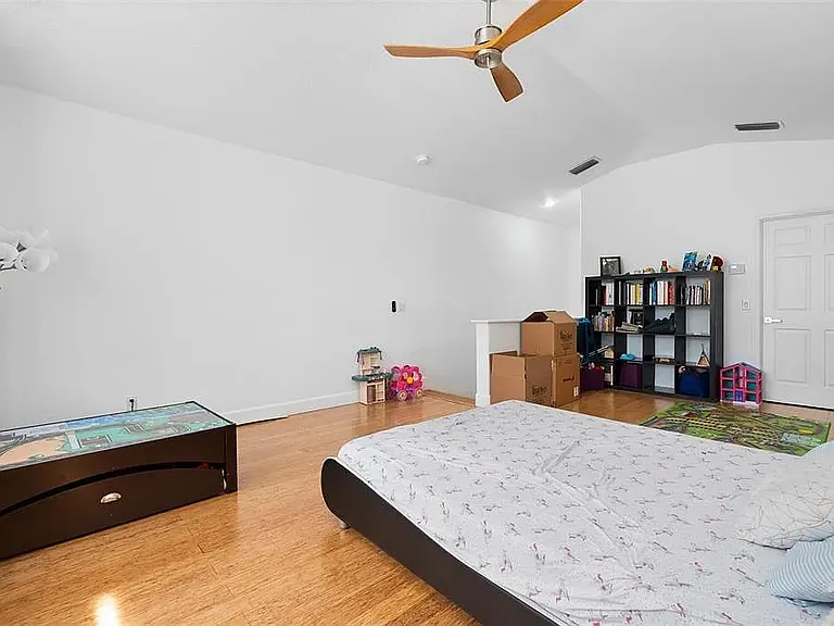 11439 57th St E — Photo 18
