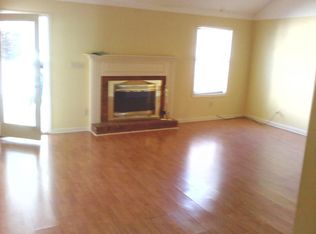 103 Town Pl, Warner Robins, GA 31088