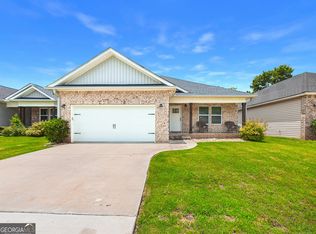 137 Northsky Dr, Warner Robins, GA 31093