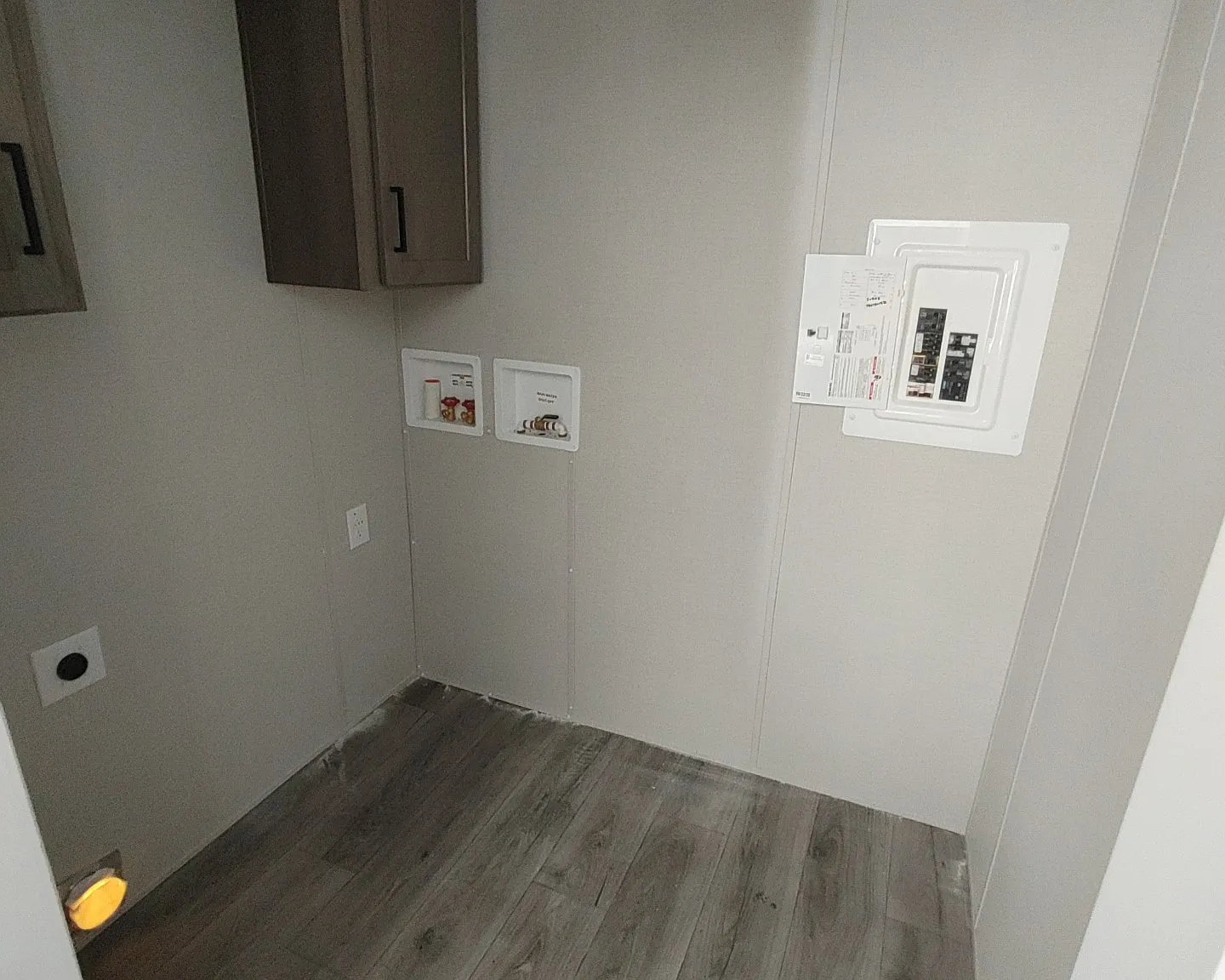 3 bed, $665 — Photo 2