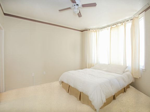 4th image of 201 Harrison St APT 420