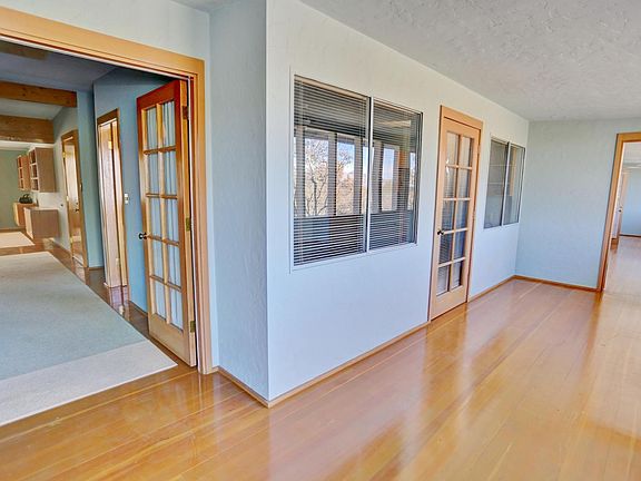3rd image of 11550 E Broadway Blvd