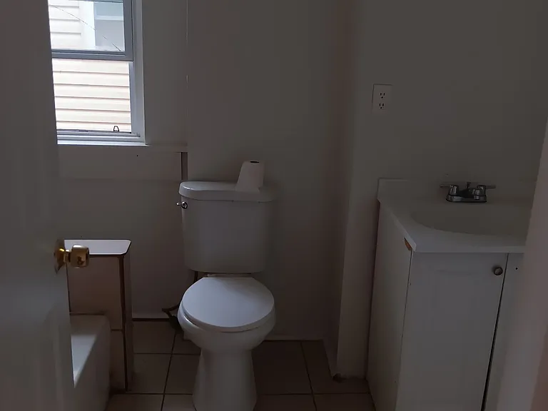 332 N Horton St — Photo 24