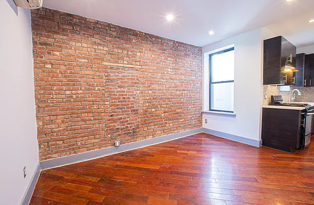 Rented by NAN Enterprise LLC | media 12