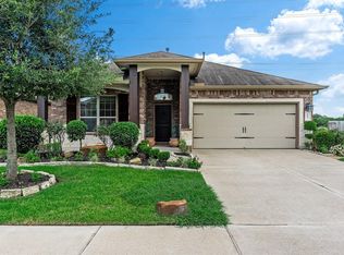 304 Kendall Crest Dr, Alvin, TX 77511