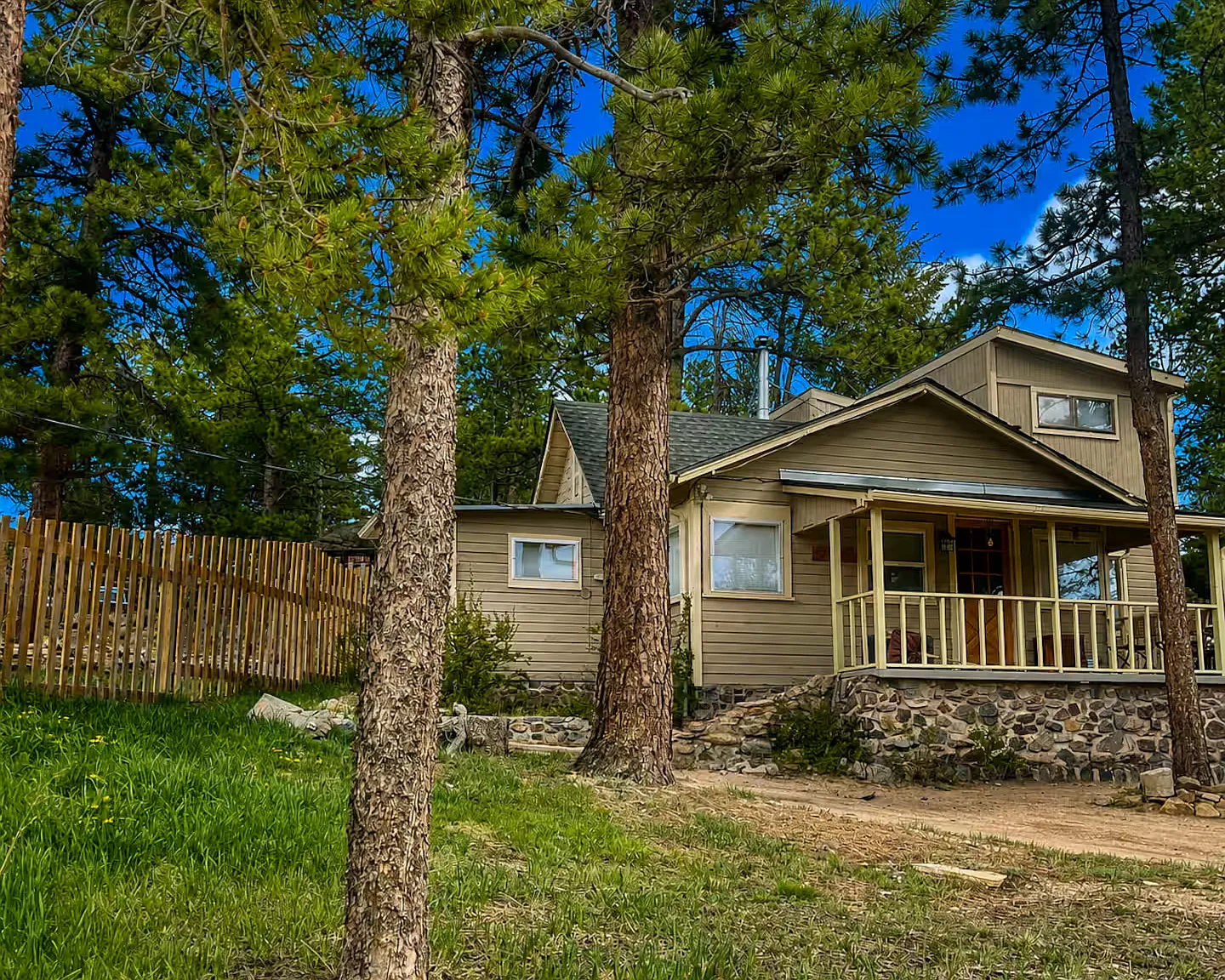 62 Signal Rock Road — Photo 1
