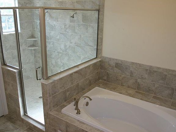 2nd image of 4015 W Cleveland St
