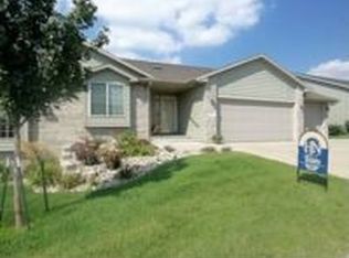 2308 W Brook Haven Pl, Sioux Falls, SD 57108