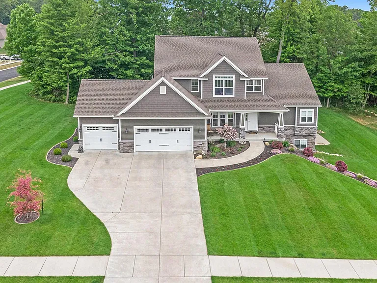 7938 Bowers Harbor Ave — Photo 29