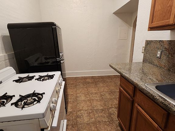 5th image of 549 Fell St #1