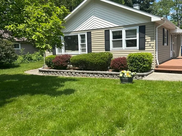 6724 W 114th St, Worth, IL 60482