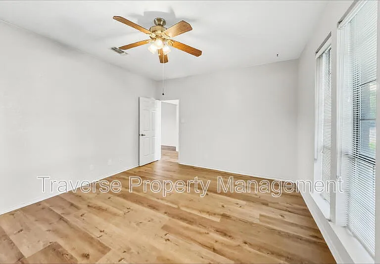 5407 Ledgestone Dr #5405 — Photo 11