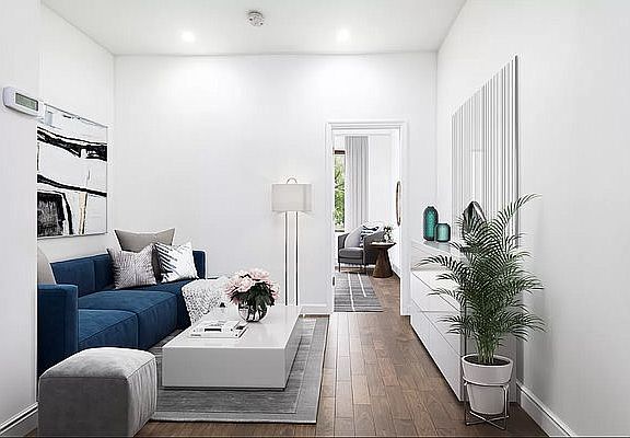 3rd image of 228 Suydam St APT 3L