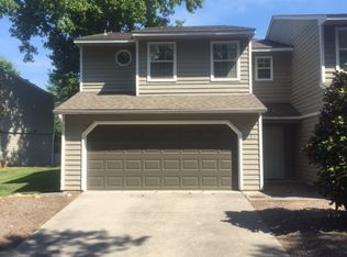 7705 Village Dr, Knoxville, TN 37919