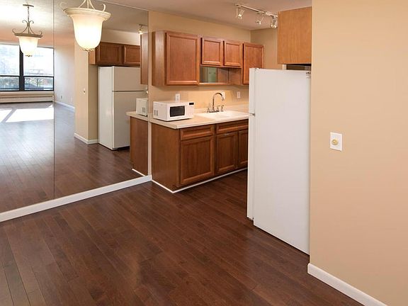 3rd image of 4530 Park Commons Dr APT 206