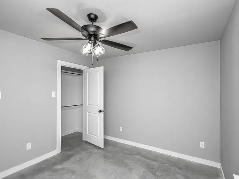 202 Greenwood Ave — Photo 14
