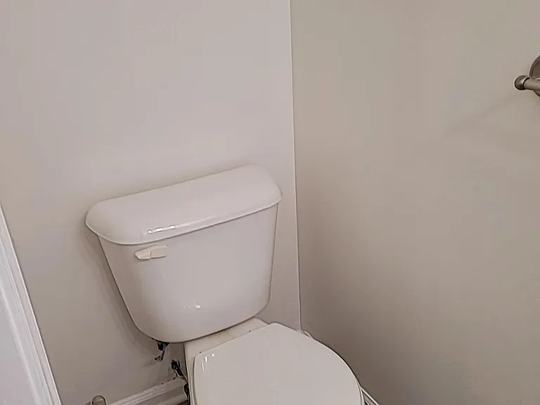 1048 Commonwealth Pl — Photo 16