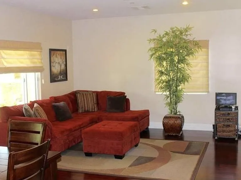 507 Grove Pl — Photo 8