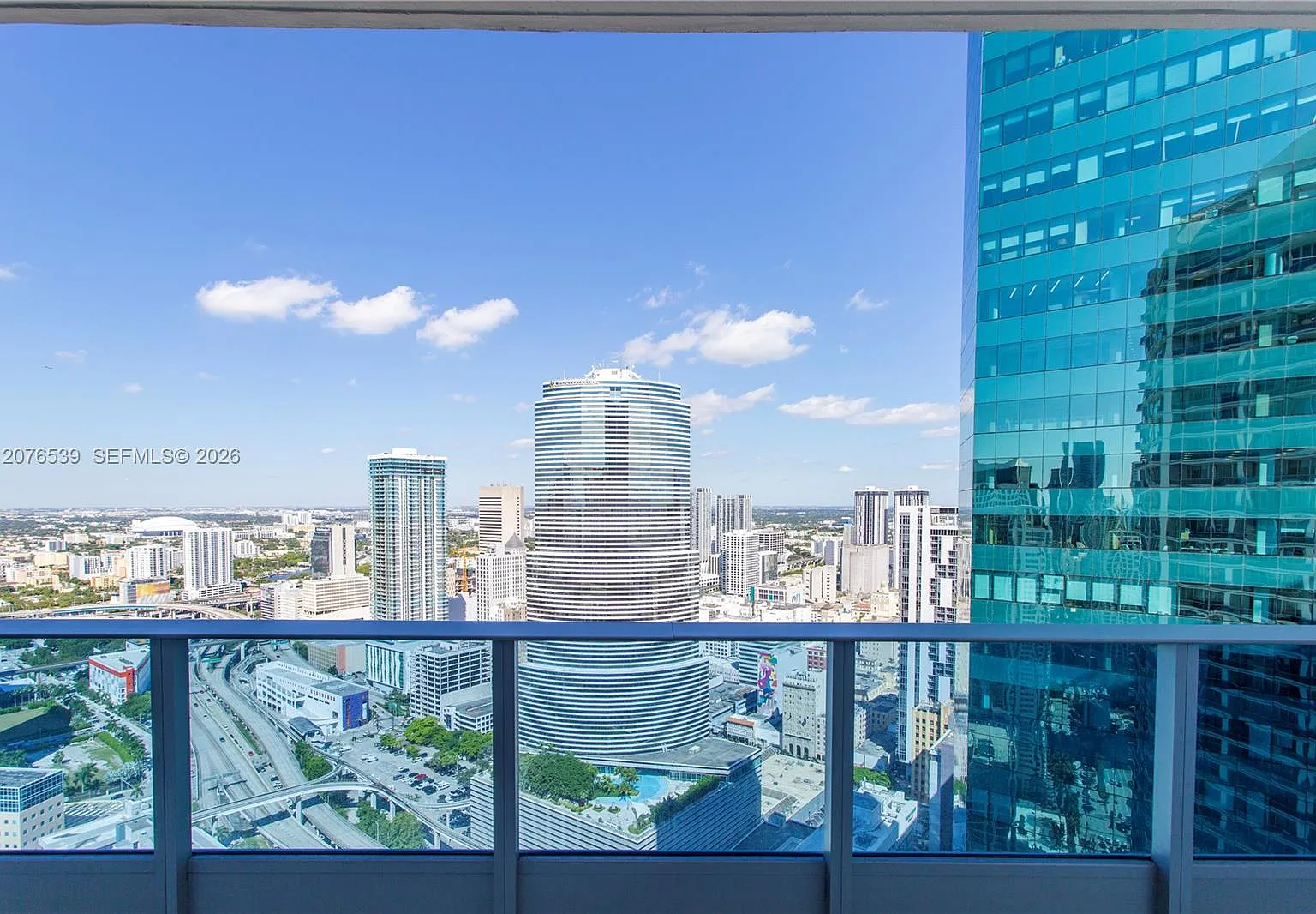 Epic West Condo — Photo 1