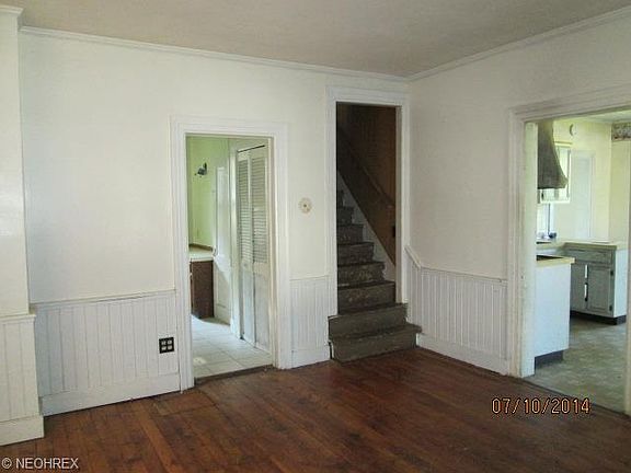 3rd image of 1202 E Main St