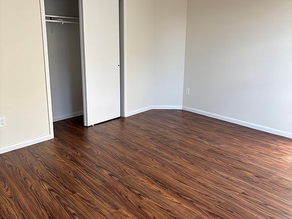 5th image of 382 Broad St Floor 2