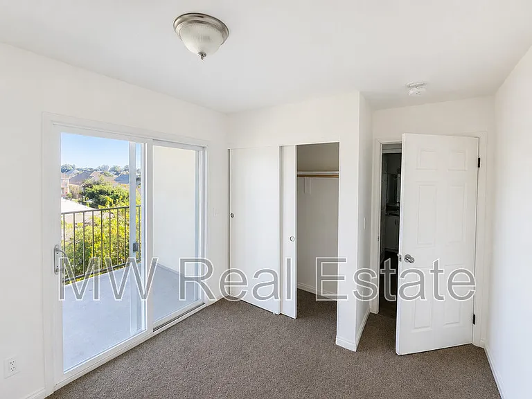 238 E Vernon Ave #304 — Photo 8