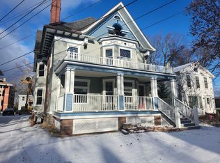 938 Spaight St #203, Madison, WI 53703