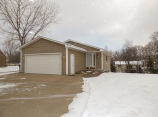 25577 97 1/2 St NW, Zimmerman, MN 55398