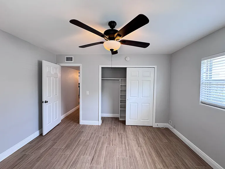 662 Union St #1A — Photo 11