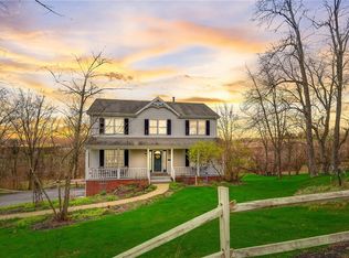 1005 Greer Ln, Jeannette, PA 15644