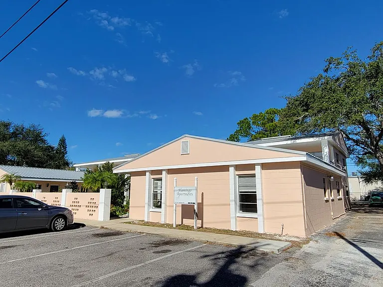 4807 W Flamingo Rd — Photo 2